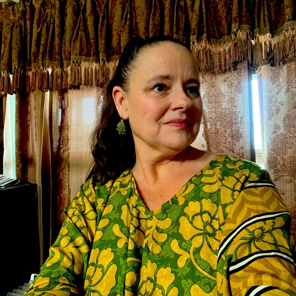 Meet your Posher, Janel